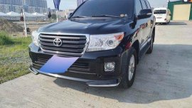 Black Toyota Land Cruiser 2015 at 91000 km for sale