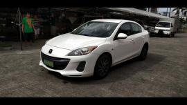 Mazda 3 2014 Sedan at 30136 km for sale