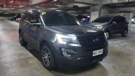 Slightly Used Top of the Line 2017 Ford Explorer 4x4 Automatic