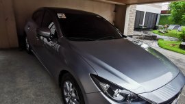 RUSH: 2015 MAZDA 3 HATCHBACK V VARIANT