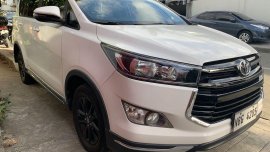 White Toyota Innova 2019 for sale in Quezon City 