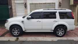White Ford Everest 2010 Automatic Diesel for sale  