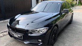 Selling Black Bmw 318D 2016 Automatic Diesel  