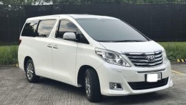 Sell 2012 Toyota Alphard Van in Parañaque