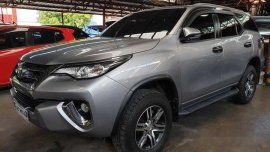 Selling Silver Toyota Fortuner 2018 Automatic Diesel at 11800 km 