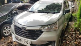 Selling Silver Toyota Avanza 2019 in Quezon City