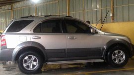 Sell White 2006 Kia Sorento at 108000 km
