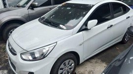 White Hyundai Accent 2018 for sale in Quezon City