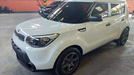 Selling White Kia Soul 2017 in Quezon City 