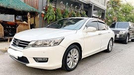 Pearlwhite Honda Accord 2014 for sale in Bacoor