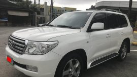 Sell Pearlwhite 2012 Toyota Land Cruiser in Manila