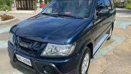 Sell Blue 2014 Isuzu Crosswind in Talisay