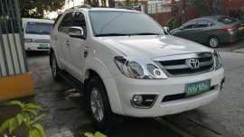 Sell White 2007 Toyota Fortuner in Quezon City