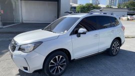 Pearlwhite Subaru Forester 2017 for sale in Pasig