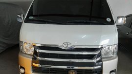 Toyota Hiace Super Grandia 2019