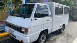 Selling Mitsubishi L300 2003 in Manila