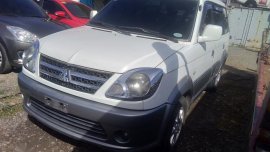 Selling Mitsubishi Adventure 2014 in Cainta