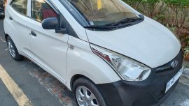 Selling Hyundai Eon 2012 in Pasig