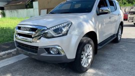 Sell 2018 Isuzu Mu-X in Mandaluyong