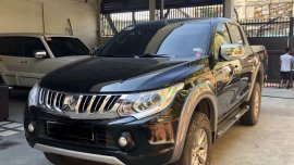 Sell 2016 Mitsubishi Strada in Obando