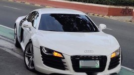 White Audi R8 2012 for sale in Quezon City