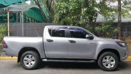 Selling Toyota Hilux 2016 in Quezon City