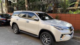 Pearl White Toyota Fortuner 2018 for sale in Pasig