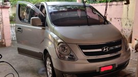 Sell 2009 Hyundai Starex in Parañaque