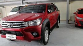 Selling Red Toyota Hilux 2017 in Makati