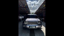 Selling Jeep Commander 2010 at 60000 km in Quezon City