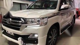 Sell 2020 Toyota Land Cruiser in Marikina
