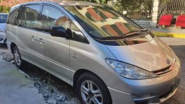 Selling Silver Toyota Previa 2005 in Pasig