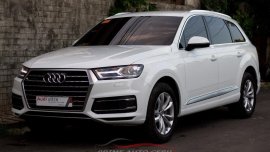 Sell White Audi Q7 in Mandaue