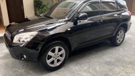 Selling Toyota Rav4 2006 in Manila