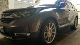 Selling Grayblack Honda Cr-V 2018 in Quezon City
