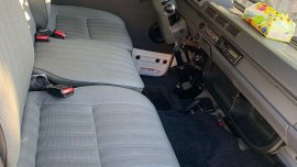 Sell White 2015 Mitsubishi L300 in Manila