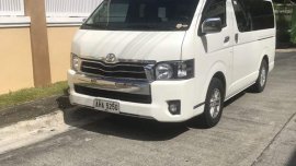 Toyota Hiace Super Grandia 2015 
