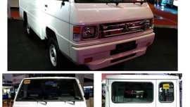 Mitsubishi L300 FB Dual AC