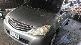 Selling Grayblack Toyota Innova 2009 in Lapu-Lapu