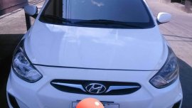 Sell White 2012 Hyundai Accent in Manila