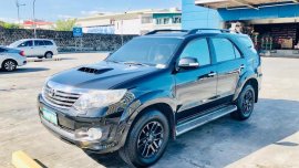 Black Toyota Fortuner 2012 for sale in Manila