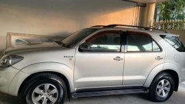 Selling Silver Toyota Fortuner 2008 in Taguig