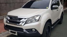 White Isuzu Mu-X 2015 for sale in Marikina