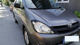 Selling Grey Toyota Innova 2007 in Manila