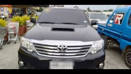 Selling Black Toyota Fortuner 2014 SUV / MPV in San Leonardo