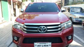 Selling Red Toyota Hilux 2017 in Makati
