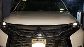 Sell Pearl White 2017 Mitsubishi Montero in Manila