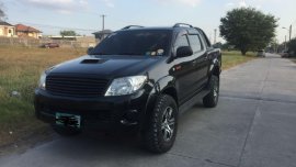 Sell Black 2011 Toyota Hilux in Angeles