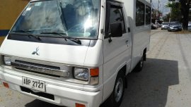 Sell White 2016 Mitsubishi L300 in Angeles