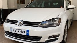 White Volkswagen Golf 2018 for sale in Manila
